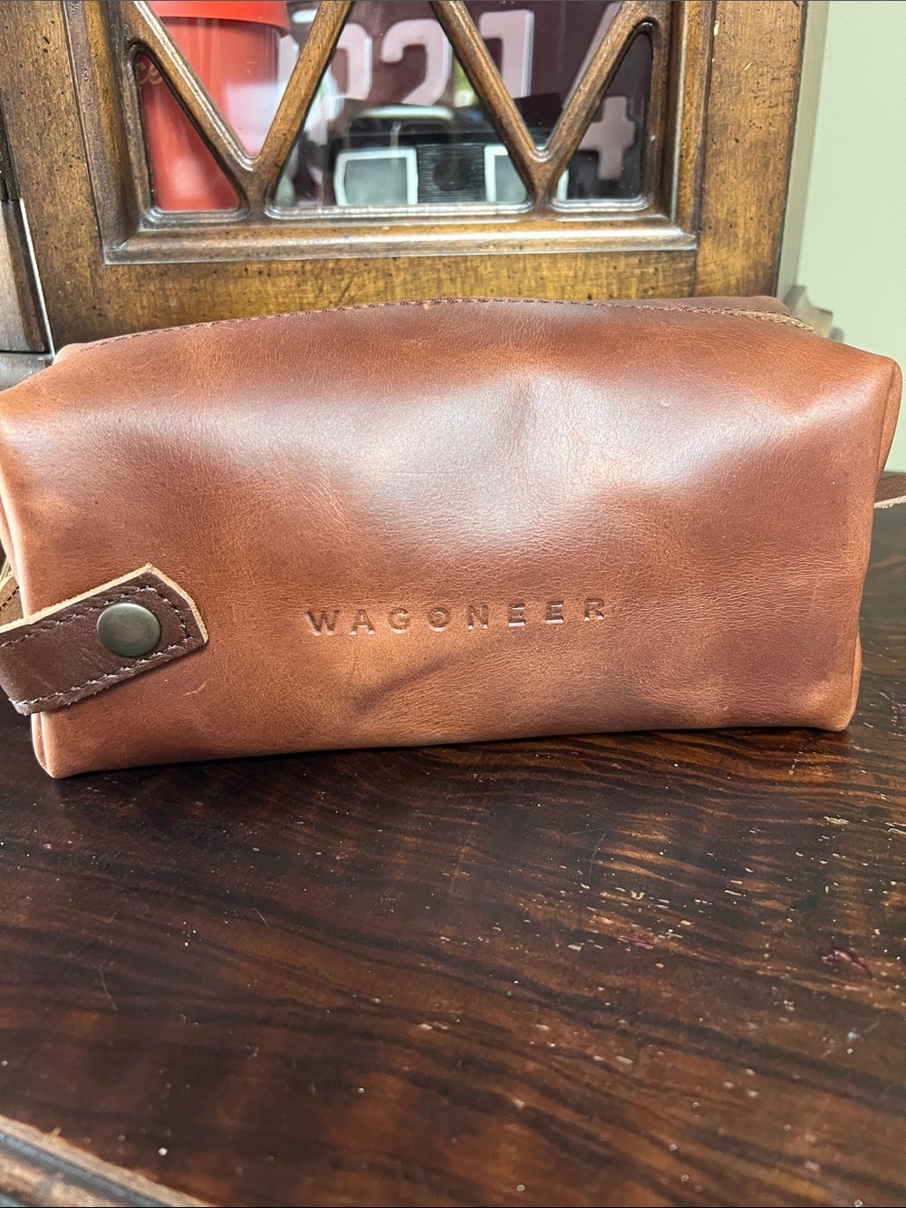 Cognac JEEP WAGONEER Leather Travel Kit